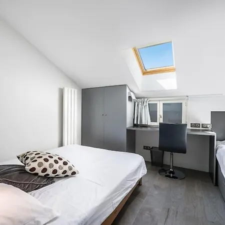 Apartment Val D Isere Centre 4 Pieces Parking 8 Personnes 5min A Pied Du Front De Neige Val-d'Isere